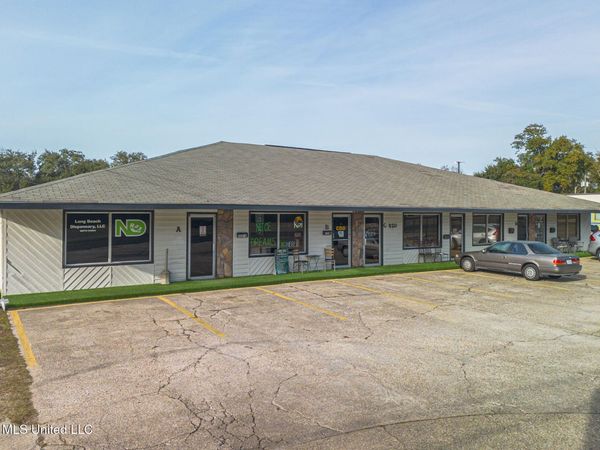 520 E Railroad Street, Long Beach, MS 39560