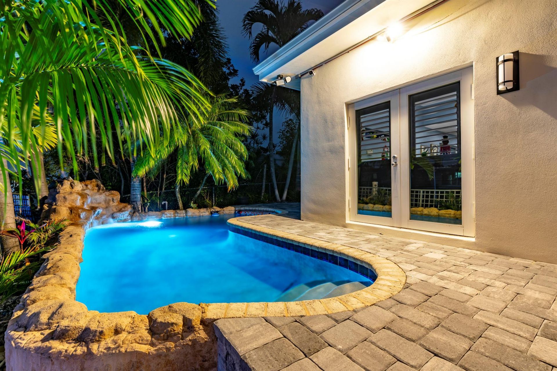 851 SE 5th Avenue, Pompano Beach, FL 33060 Photo