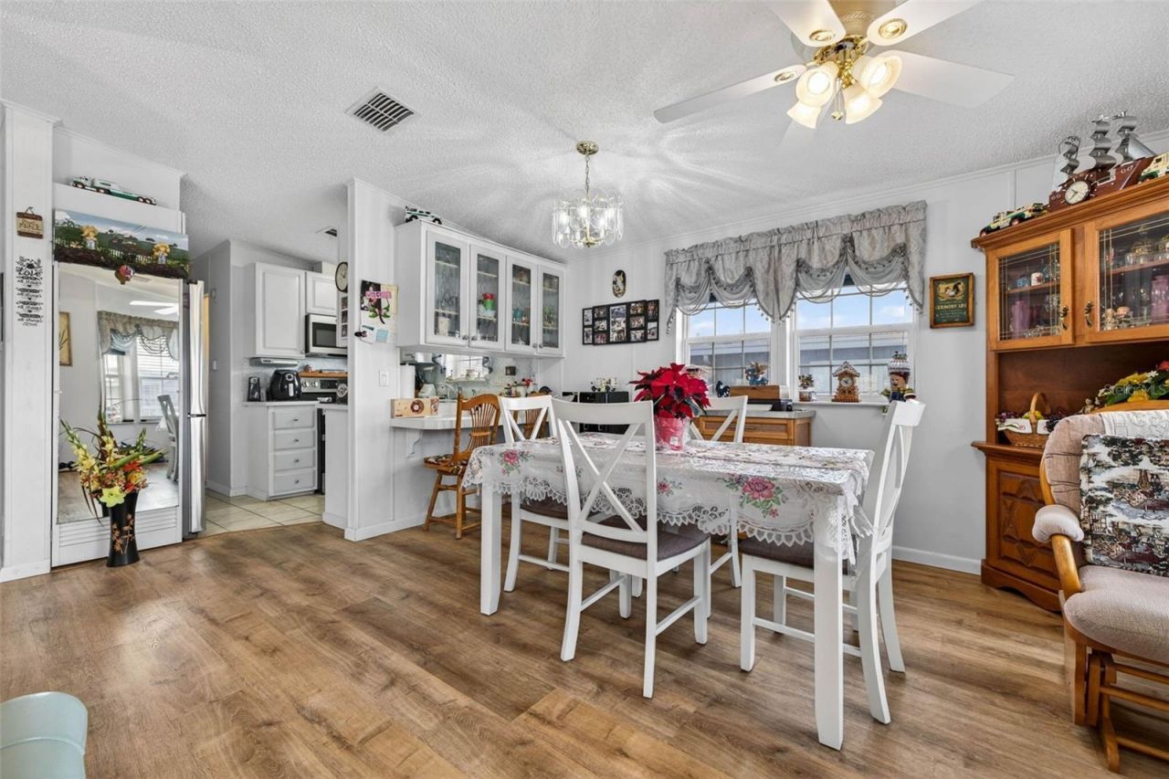 35051 Condominium Boulevard, Zephyrhills, FL 33541 Photo