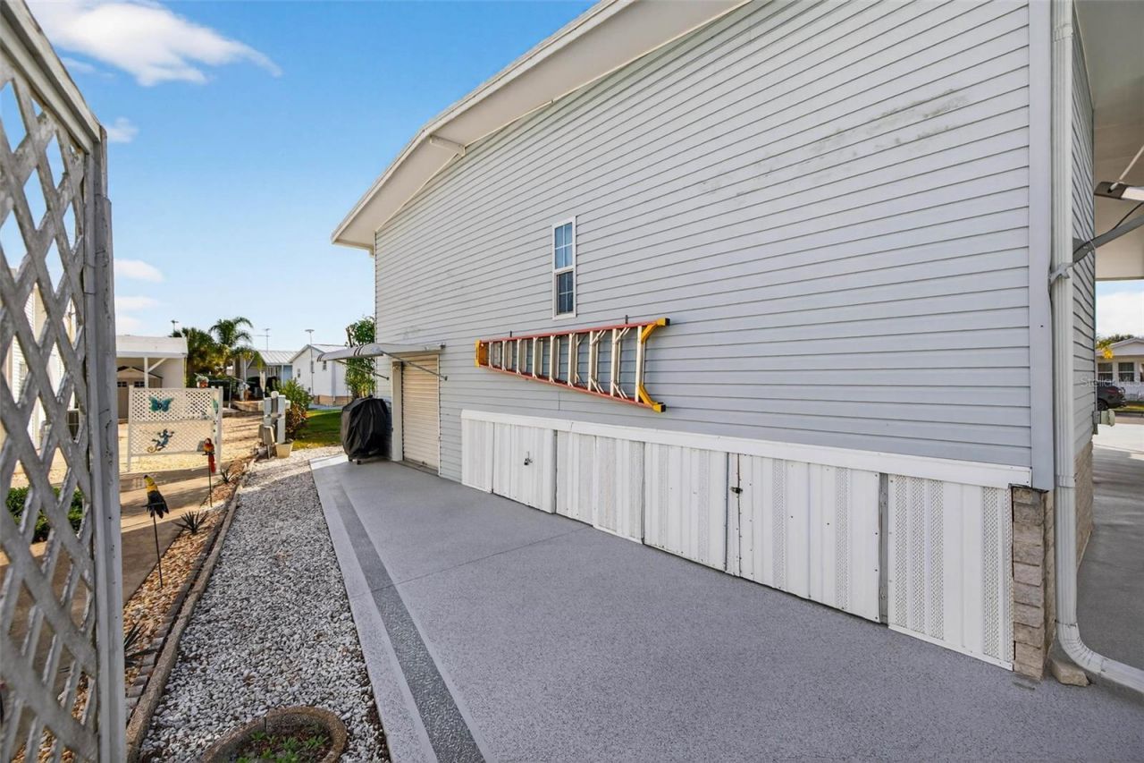 35051 Condominium Boulevard, Zephyrhills, FL 33541 Photo