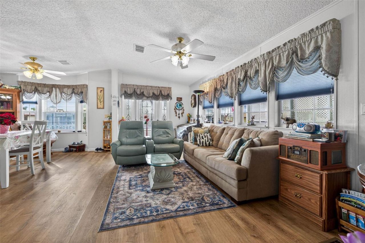 35051 Condominium Boulevard, Zephyrhills, FL 33541 Photo