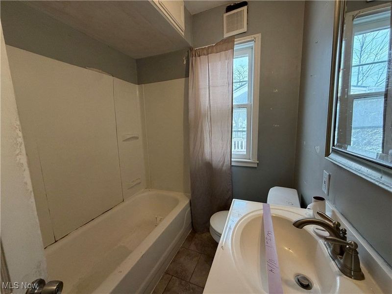 4723 E 94th Street, Garfield Heights, OH 44125 Photo 14