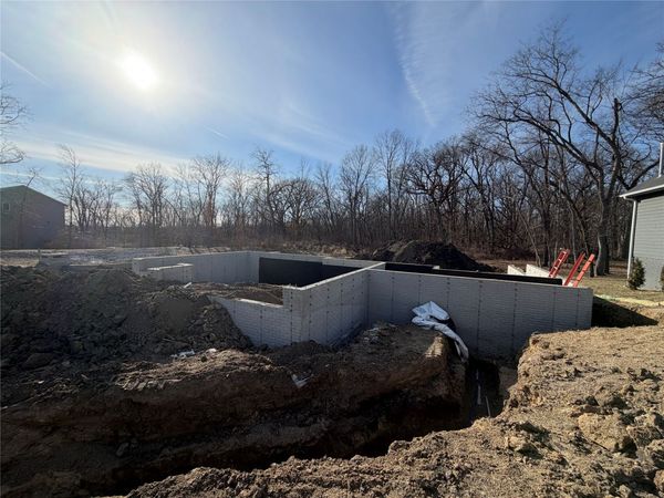 812 Pelican Drive, Polk City, IA 50226