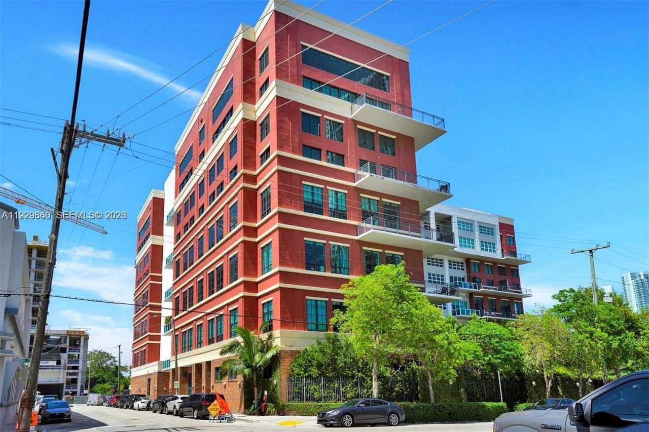 1749 NE Miami Ct, Unit 515, Miami, FL 33132 Photo