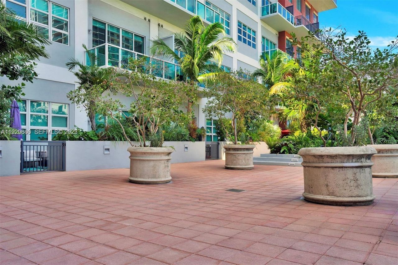 1749 NE Miami Ct , Unit 515, Miami, FL 33132 Photo