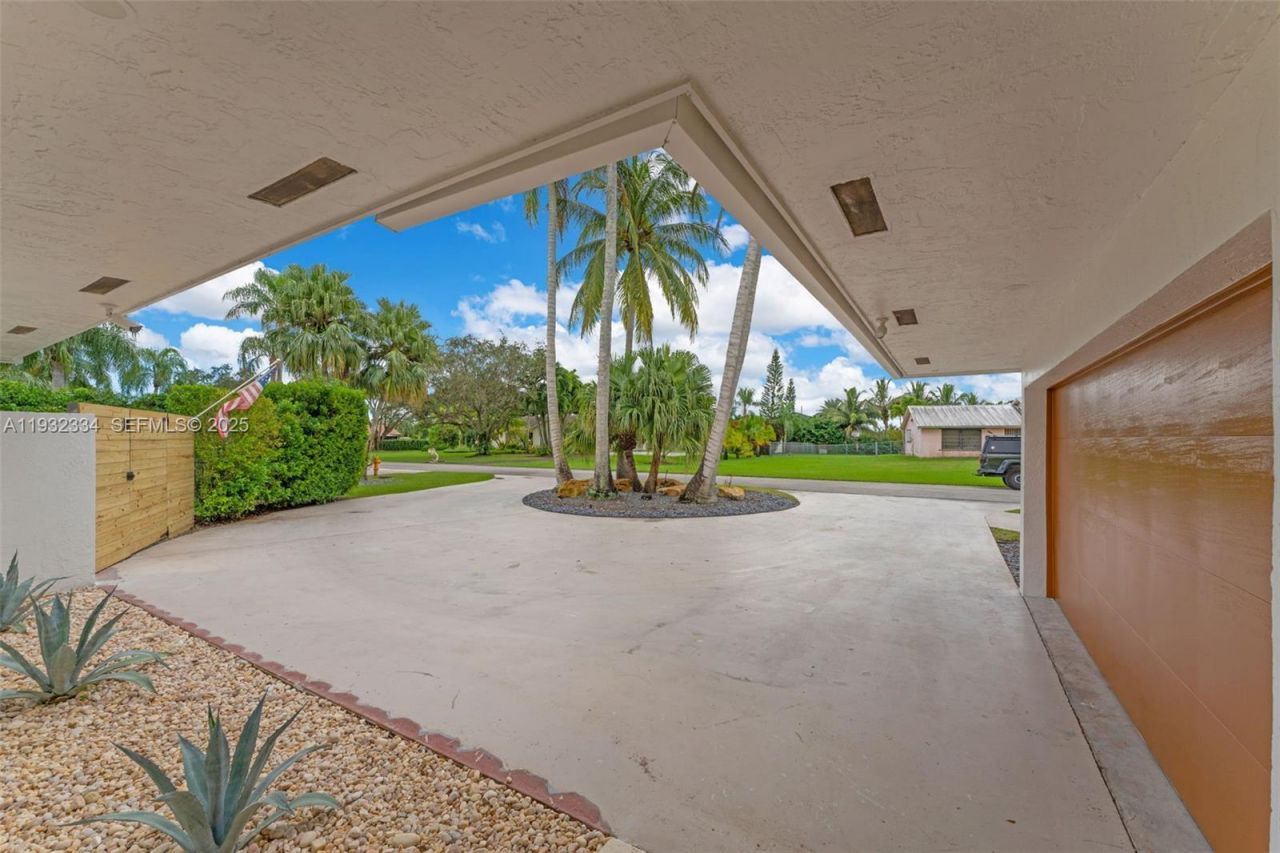 16941 SW 278th St, Homestead, FL 33031 Photo