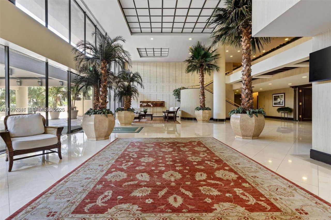 151 Crandon Blvd, Unit 926, Key Biscayne, FL 33149 Photo