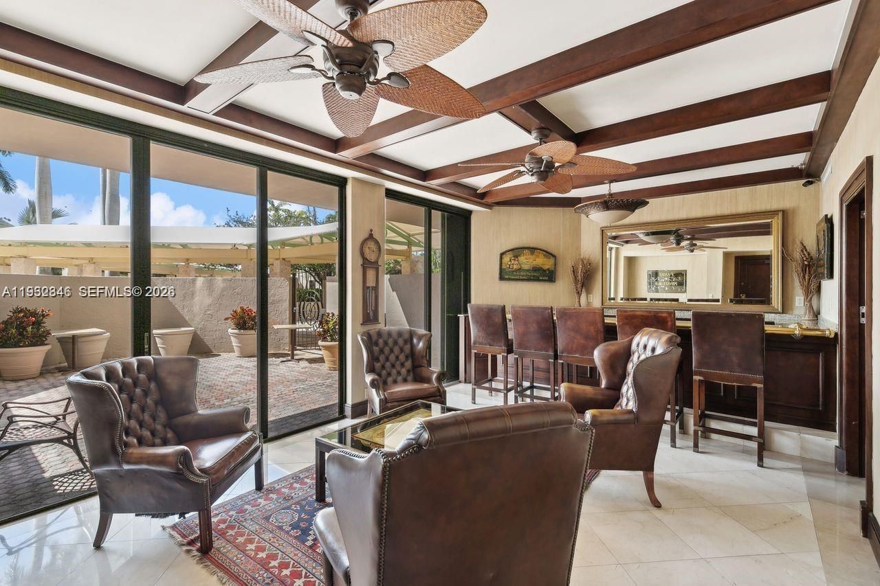 151 Crandon Blvd, Unit 926, Key Biscayne, FL 33149 Photo