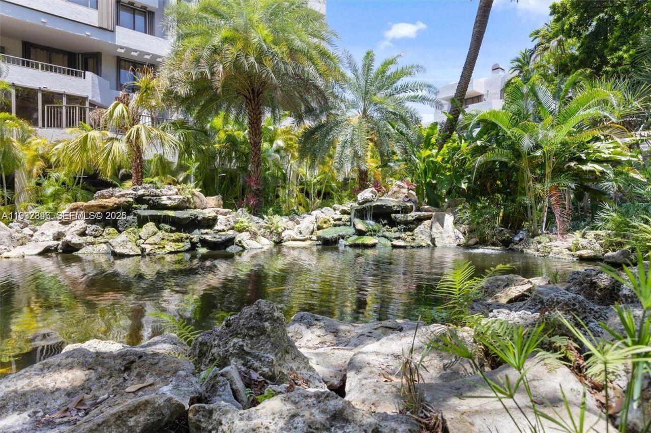 151 Crandon Blvd, Unit 926, Key Biscayne, FL 33149 Photo