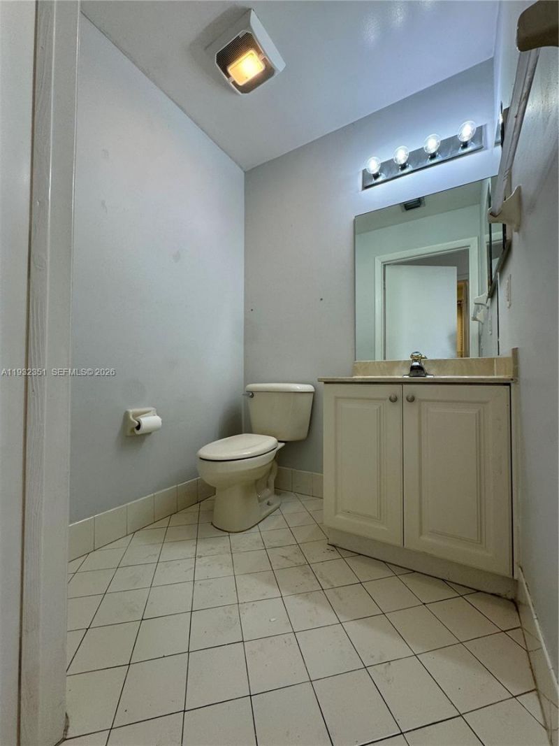 327 NW 159th Ave, Unit N/A, Pembroke Pines, FL 33028 Photo