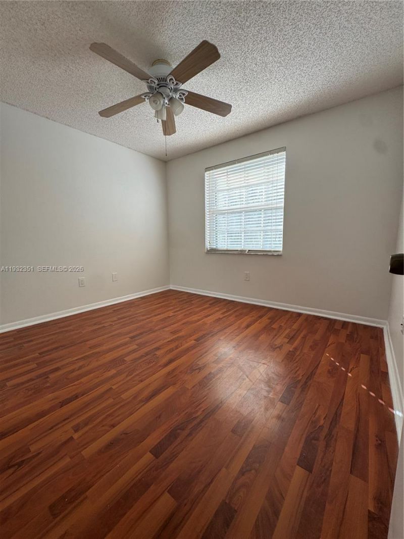 327 NW 159th Ave, Unit N/A, Pembroke Pines, FL 33028 Photo