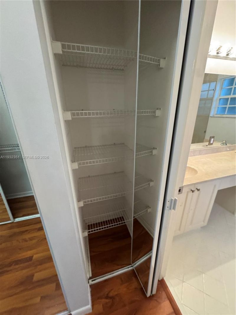 327 NW 159th Ave, Unit N/A, Pembroke Pines, FL 33028 Photo