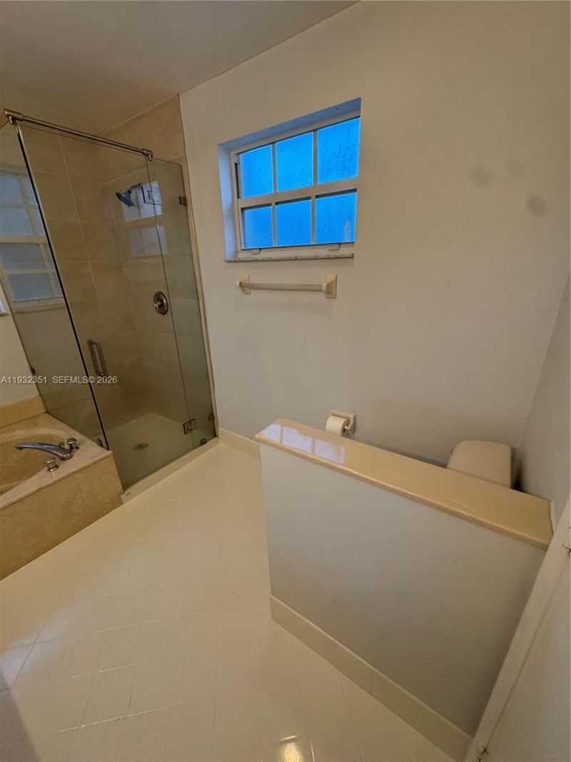 327 NW 159th Ave, Unit N/A, Pembroke Pines, FL 33028 Photo