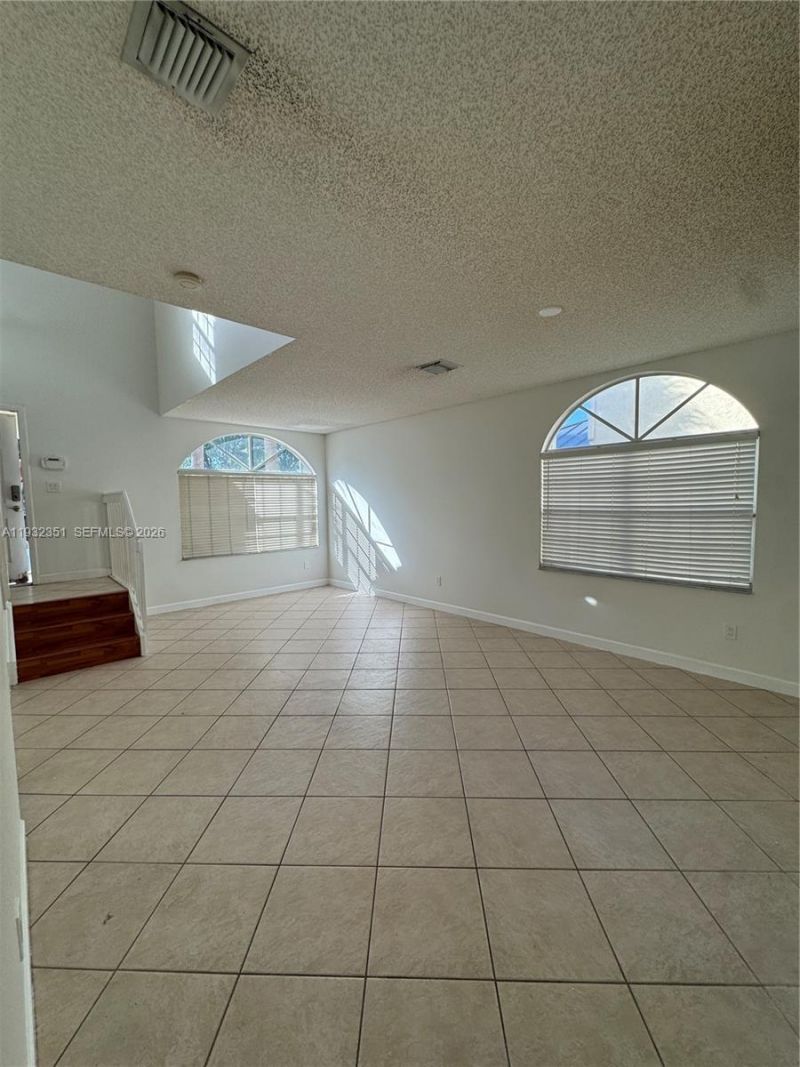 327 NW 159th Ave, Unit N/A, Pembroke Pines, FL 33028 Photo