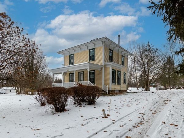 51 State Street, Bloomfield, NY 14469