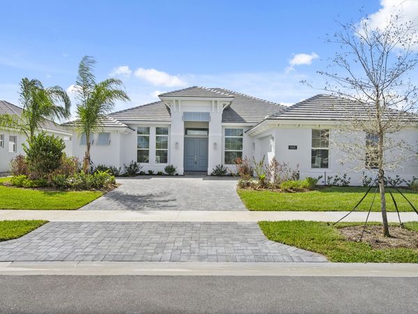 9203 SW Pinnacle Place, Port St. Lucie, FL 34987