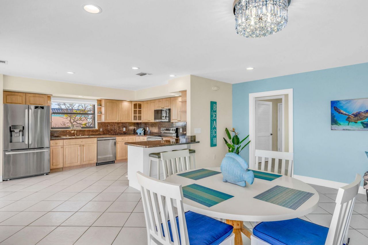 33 Kyle Way, Marathon, FL 33050 Photo