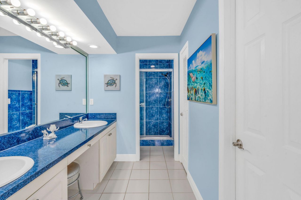 33 Kyle Way, Marathon, FL 33050 Photo