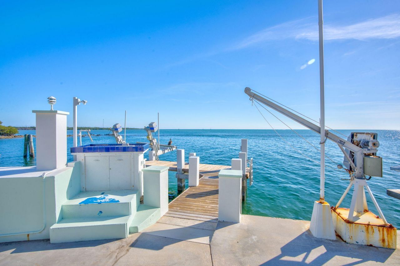 33 Kyle Way, Marathon, FL 33050 Photo