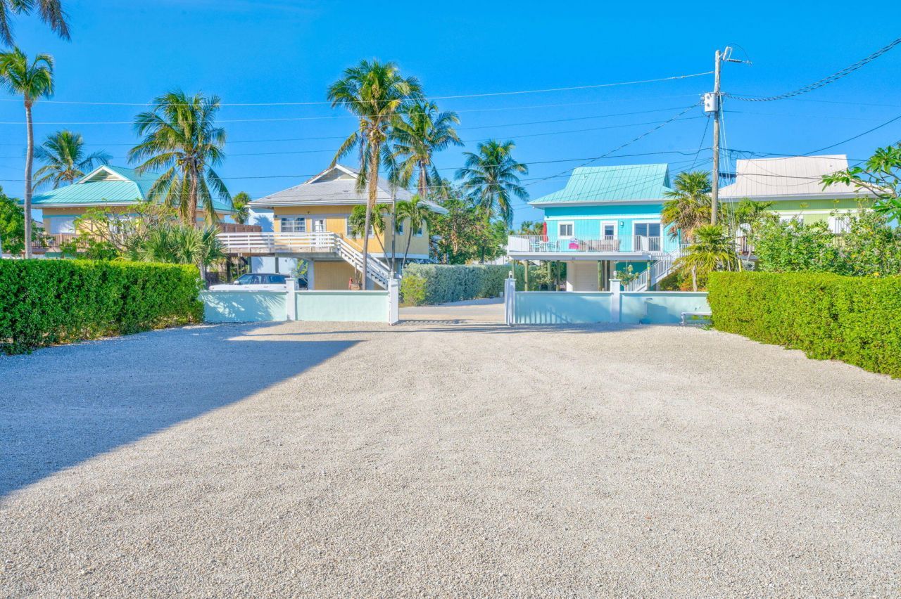 33 Kyle Way, Marathon, FL 33050 Photo