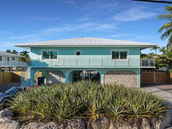 232 W Seaview Drive, Duck, FL 33050