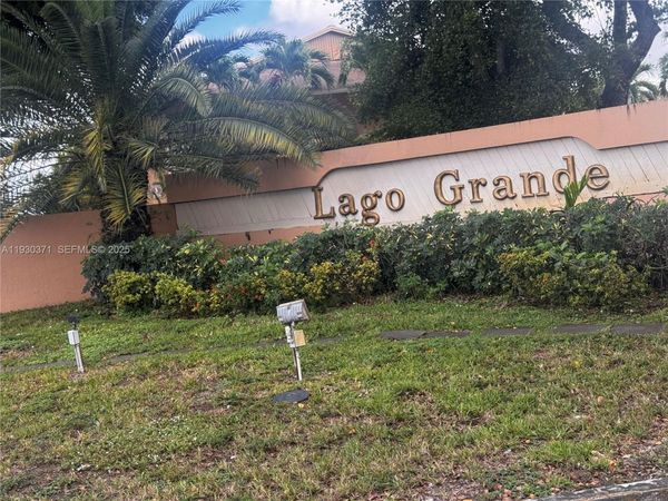 6455 W 27th Ave , Unit 44-13, Hialeah, FL 33016