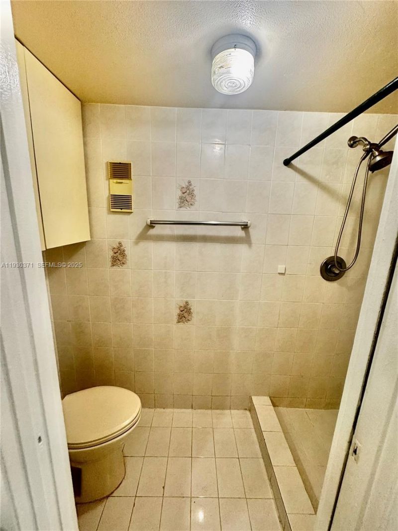 6455 W 27th Ave , Unit 44-13, Hialeah, FL 33016 Photo