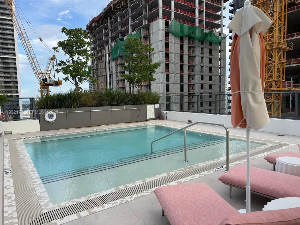 11 NE 6th St, Unit 801, Miami, FL 33132 Photo