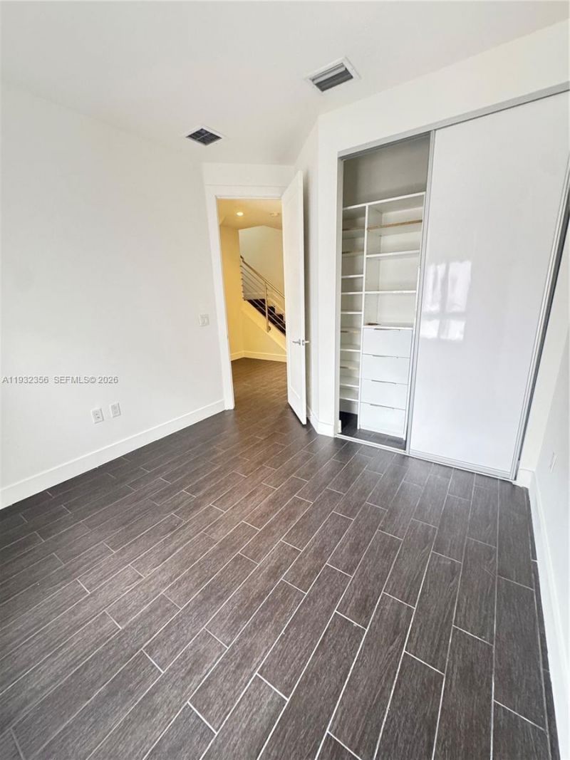 10550 NW 65th Ln , Doral, FL 33178 Photo