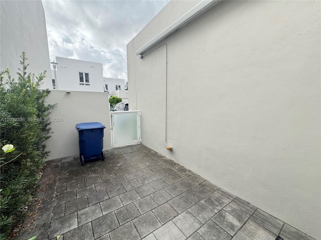 10550 NW 65th Ln , Doral, FL 33178 Photo