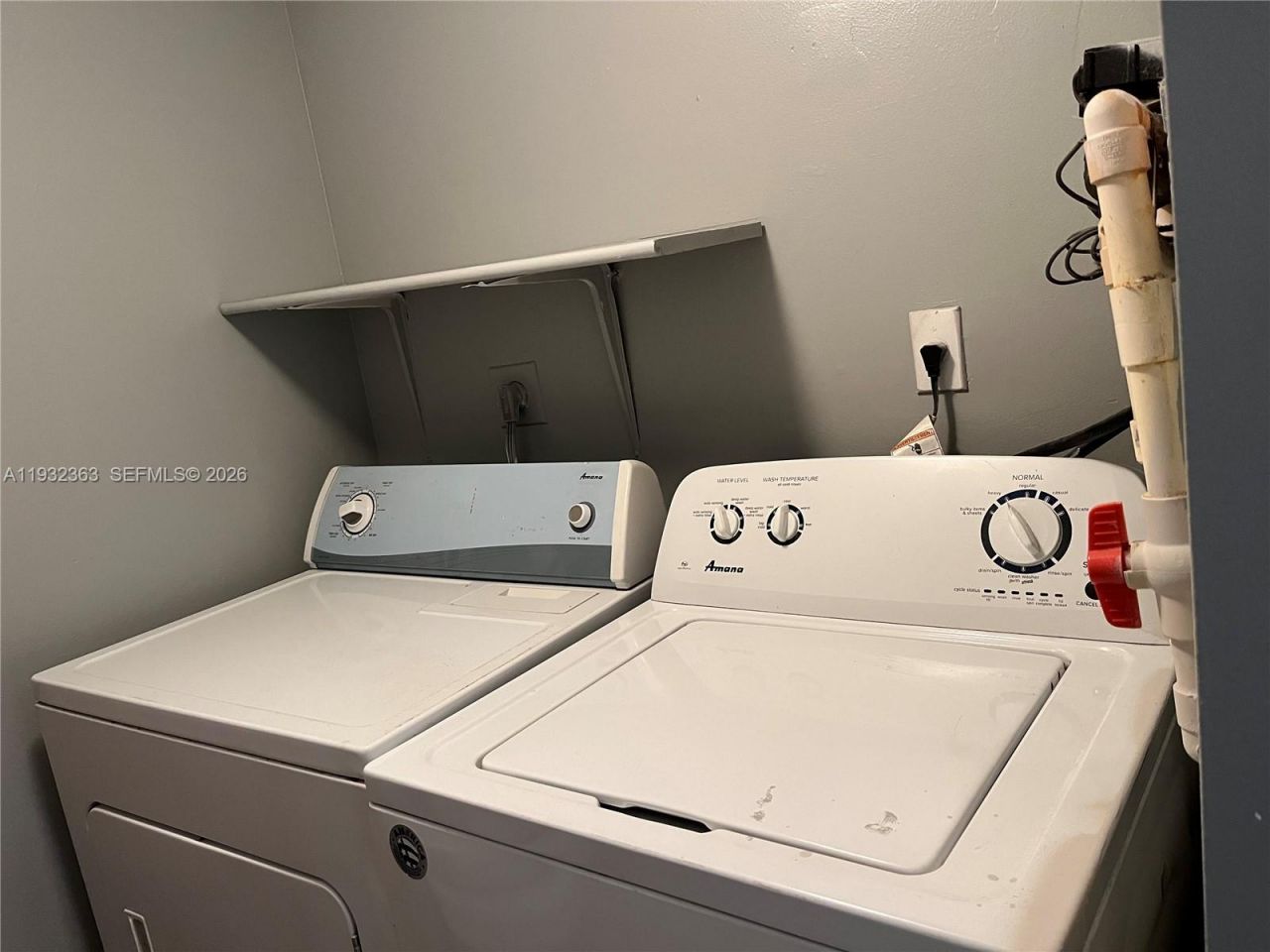 350 W Palm Cir W, Unit 201, Pembroke Pines, FL 33025 Photo