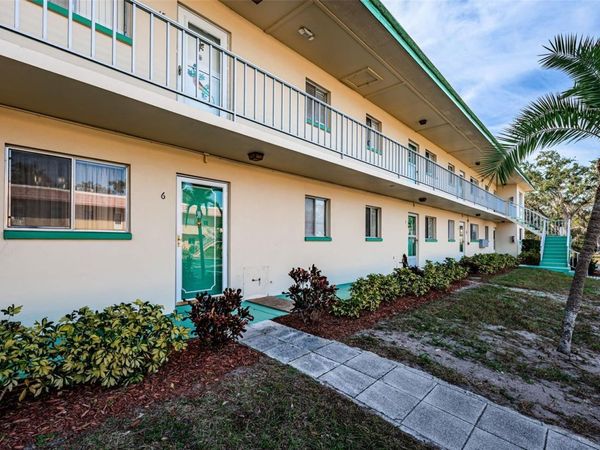 2001 GREENBRIAR BOULEVARD, Unit 6, CLEARWATER, FL 33763