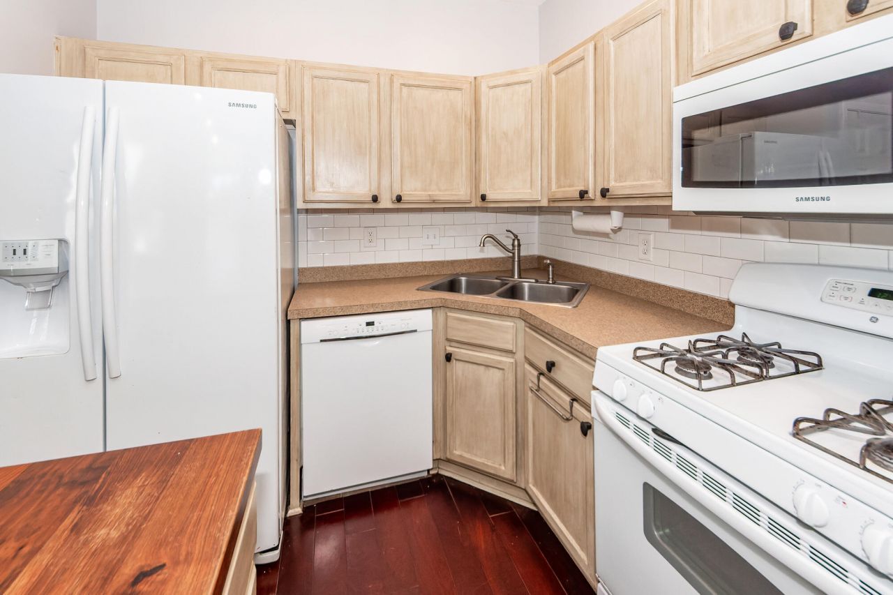 5154 E Liberty Park Circle Photo 16