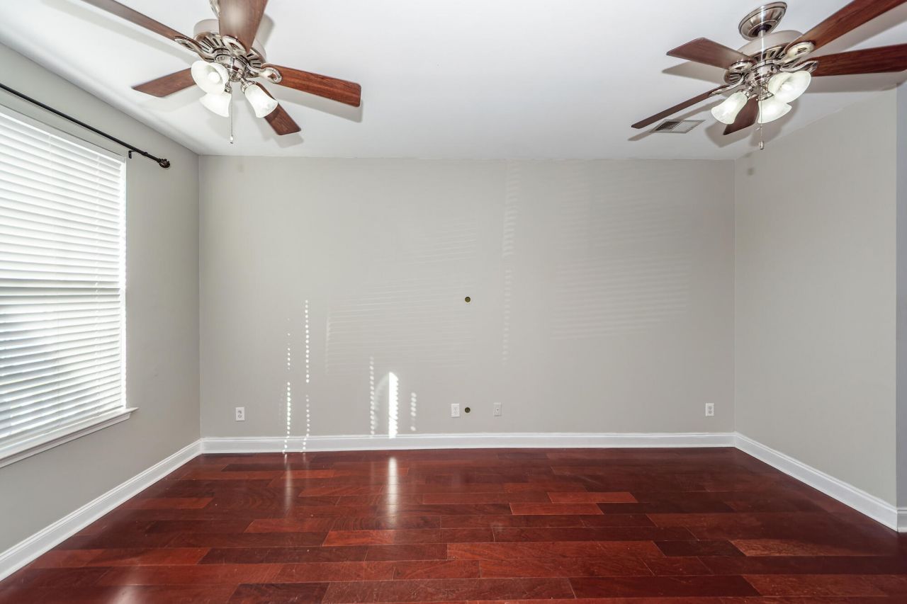 5154 E Liberty Park Circle Photo 8