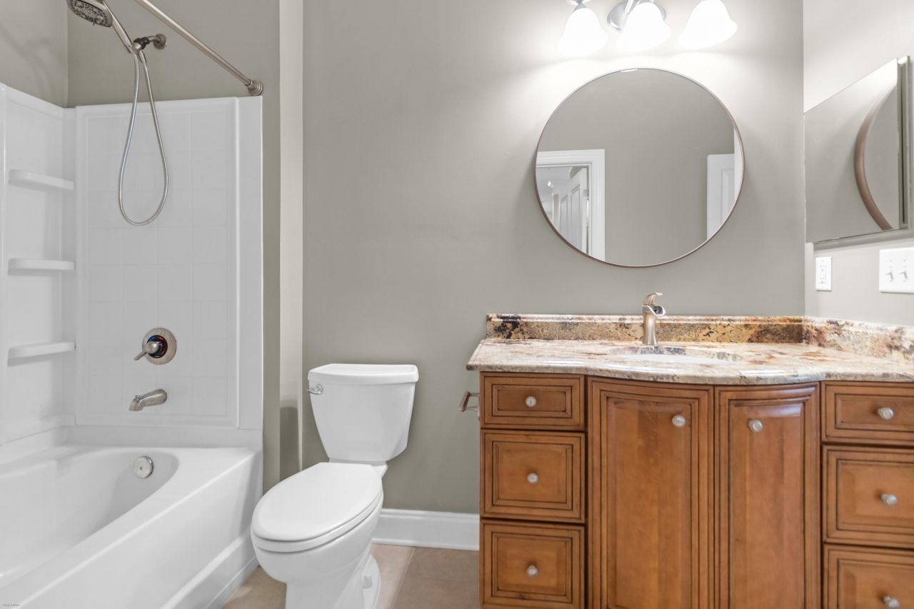 2244 Ashley Crossing Drive Photo 21