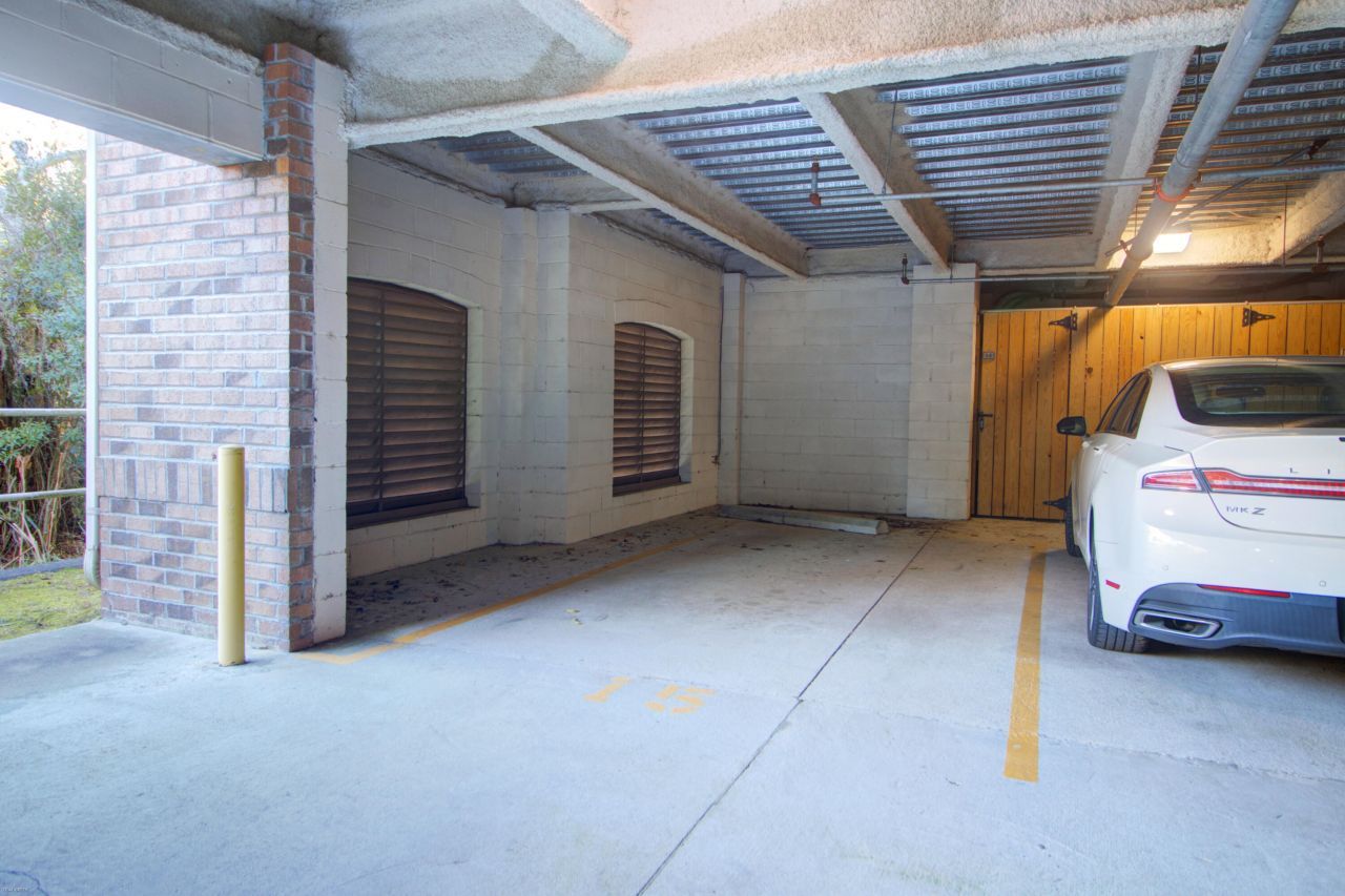 2244 Ashley Crossing Drive Photo 30