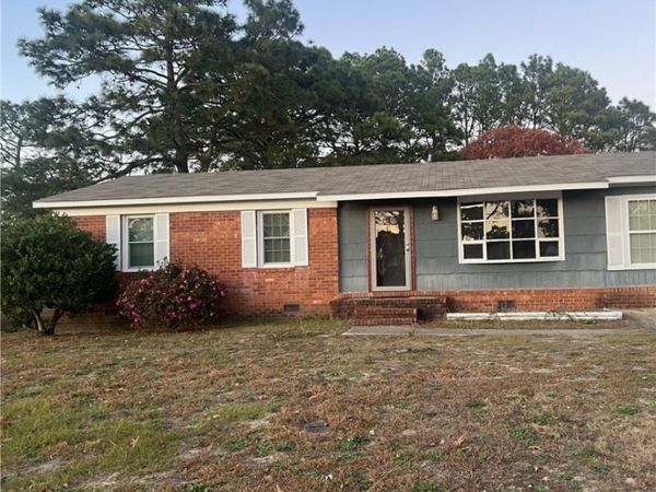 2806 Cramer Drive E, Fayetteville, NC 28306