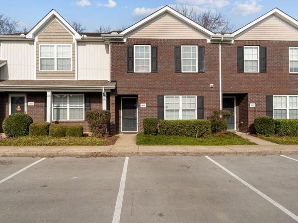 4016 George Buchanan Dr, La Vergne, TN 37086