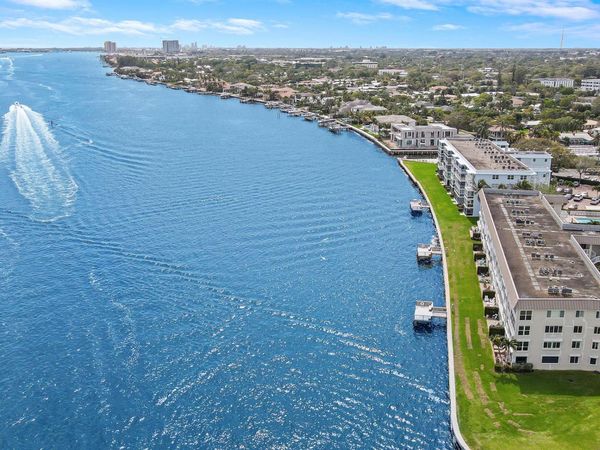 52 Yacht Club Drive, Unit 402, North Palm Beach, FL 33408