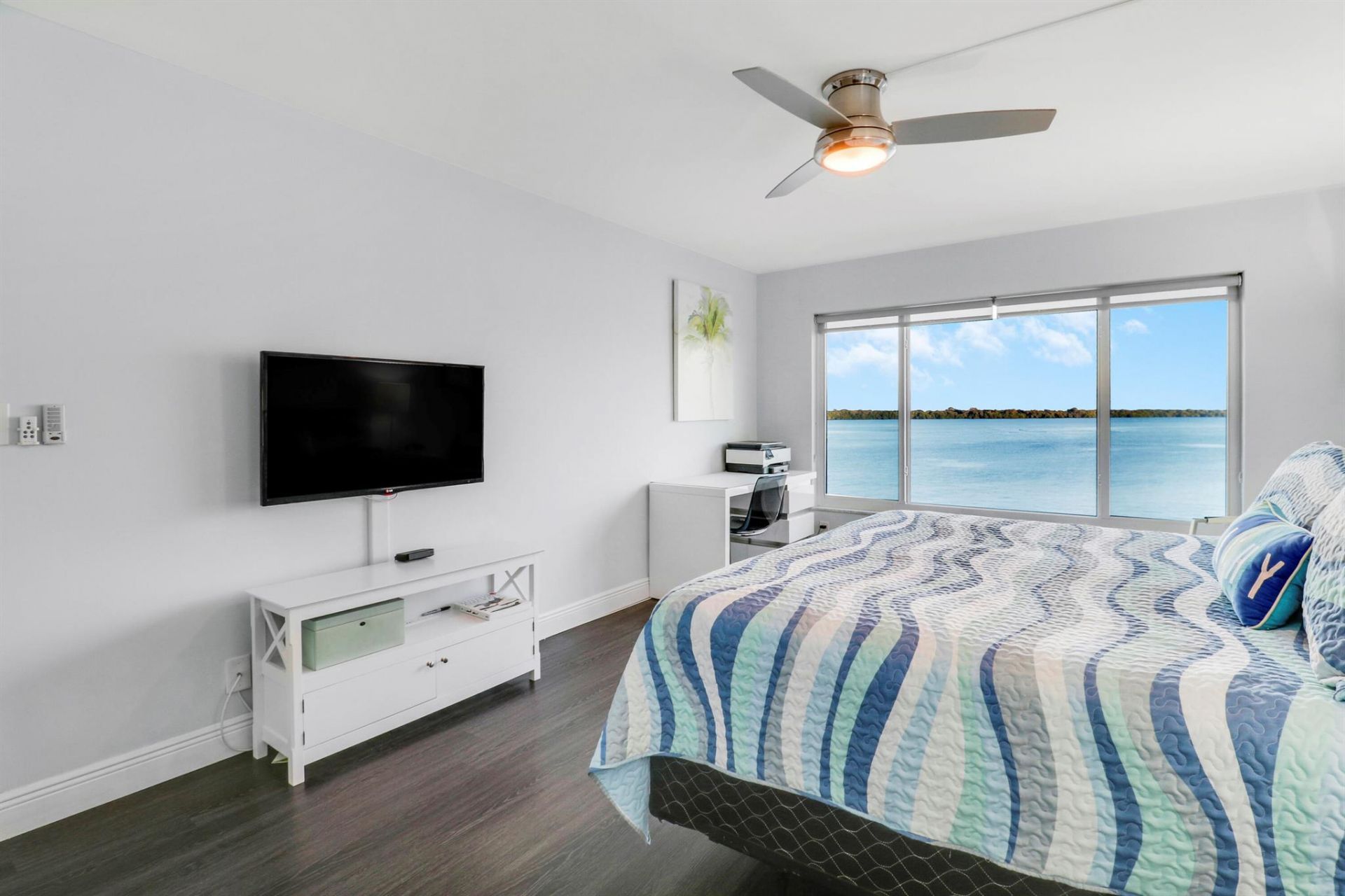 52 Yacht Club Drive, Unit 402, North Palm Beach, FL 33408 Photo