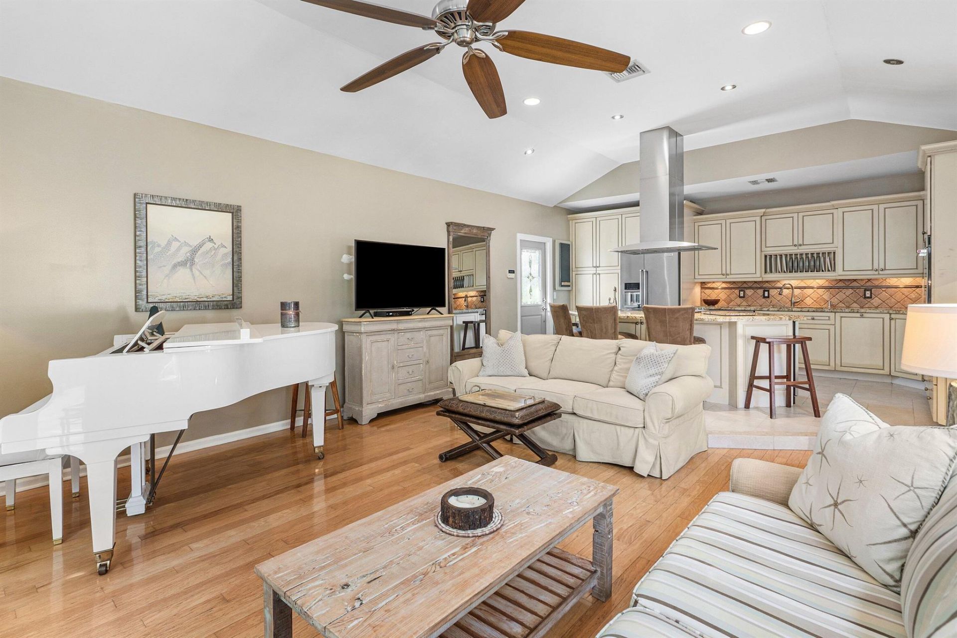 802 NE 2nd Street, Delray Beach, FL 33483 Photo