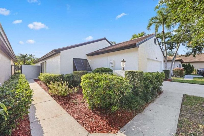 61 N Ironwood Way, Palm Beach Gardens, FL 33418 Photo