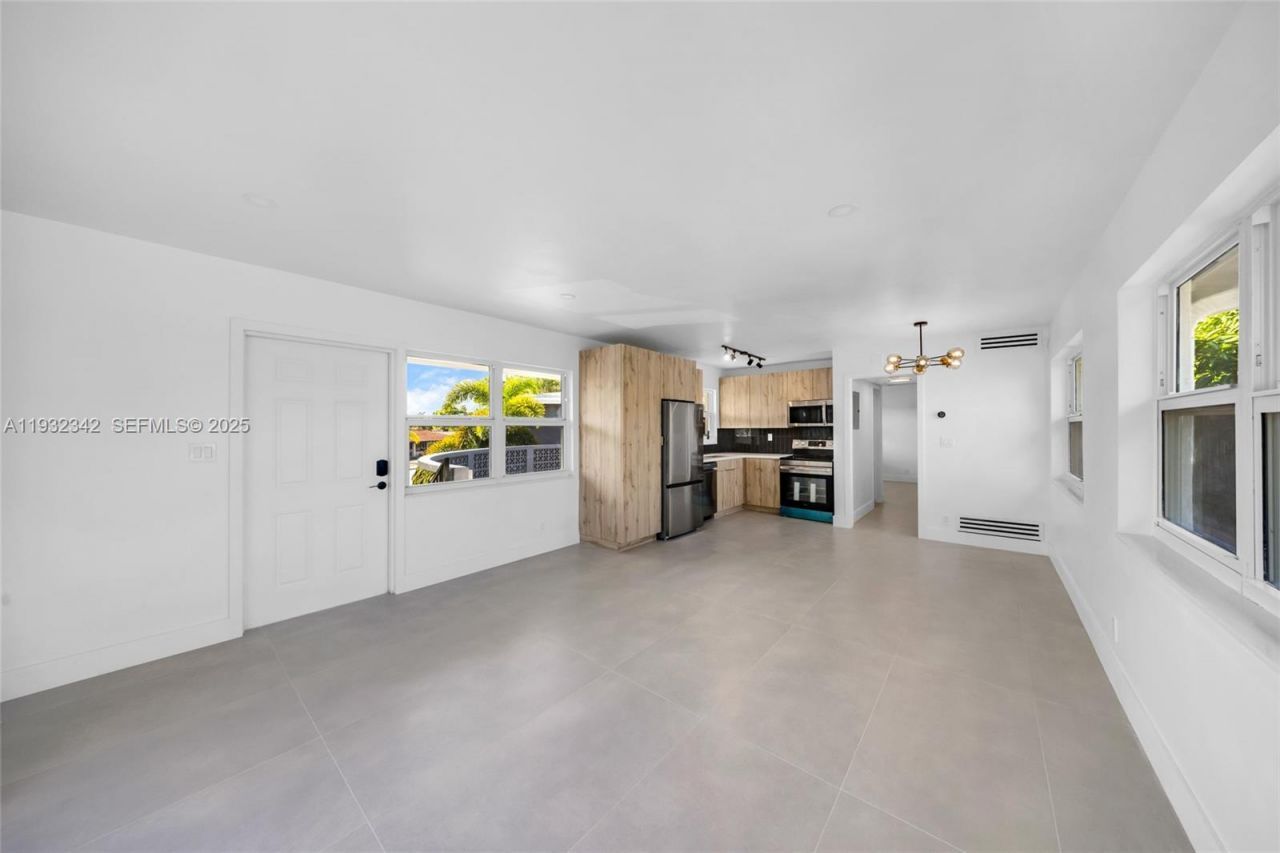 5195 NE 18th Ave , Unit 3, Fort Lauderdale, FL 33334 Photo