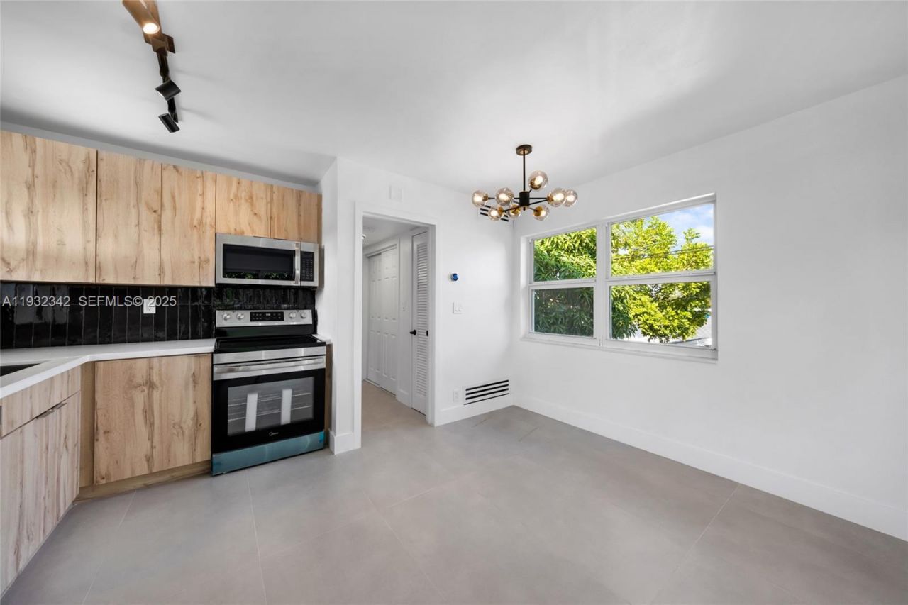 5195 NE 18th Ave , Unit 3, Fort Lauderdale, FL 33334 Photo