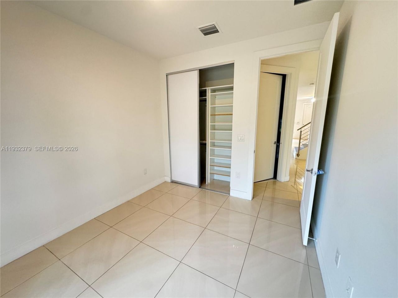 10550 NW 65th Ln, Doral, FL 33178 Photo