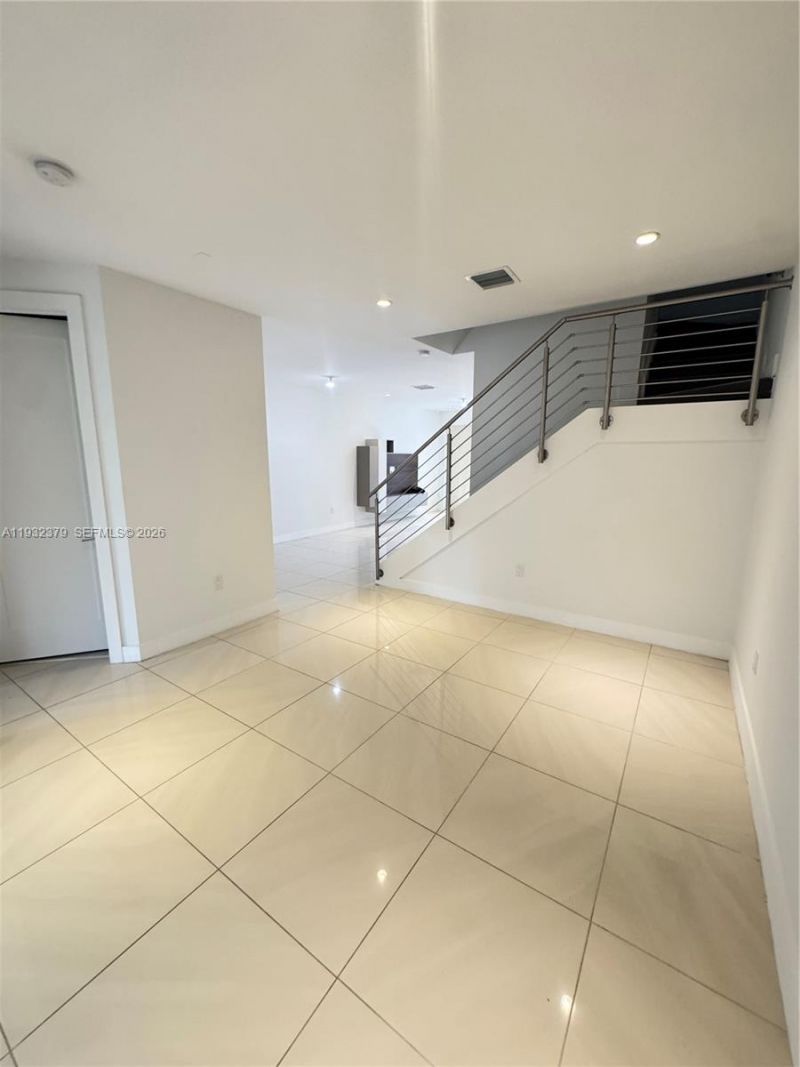 10550 NW 65th Ln, Doral, FL 33178 Photo