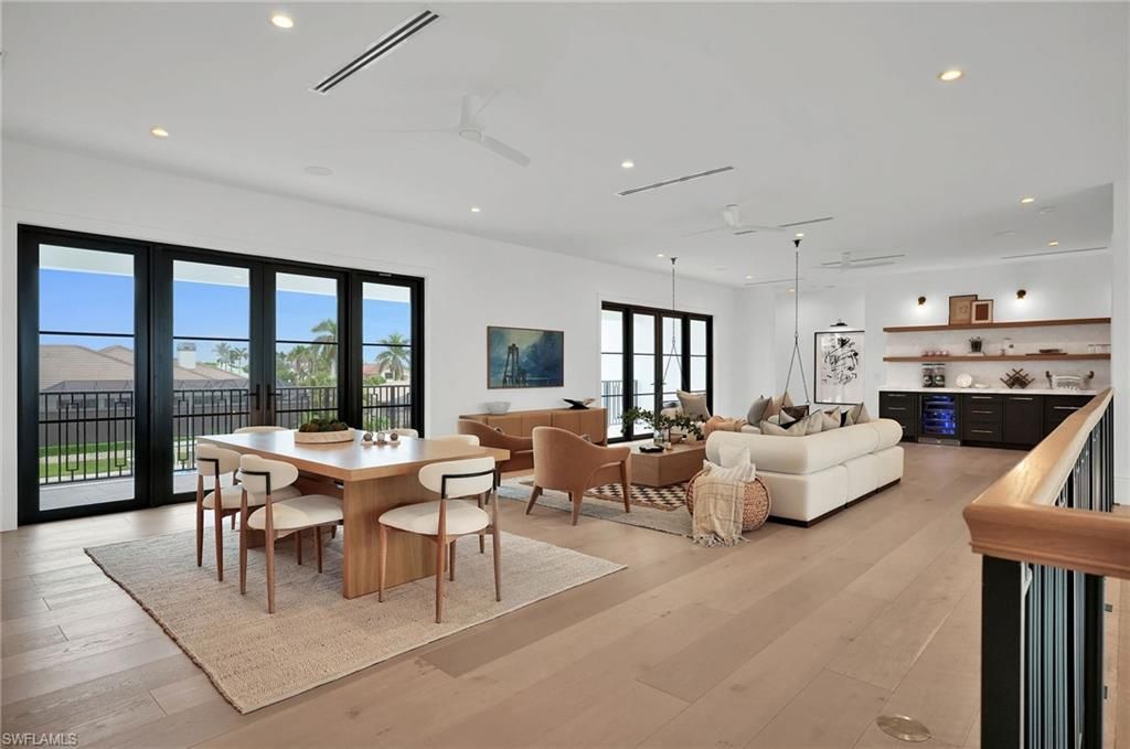 839 Chestnut Ct, Marco Island, FL 34145 Photo