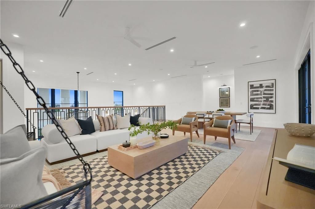 839 Chestnut Ct, Marco Island, FL 34145 Photo