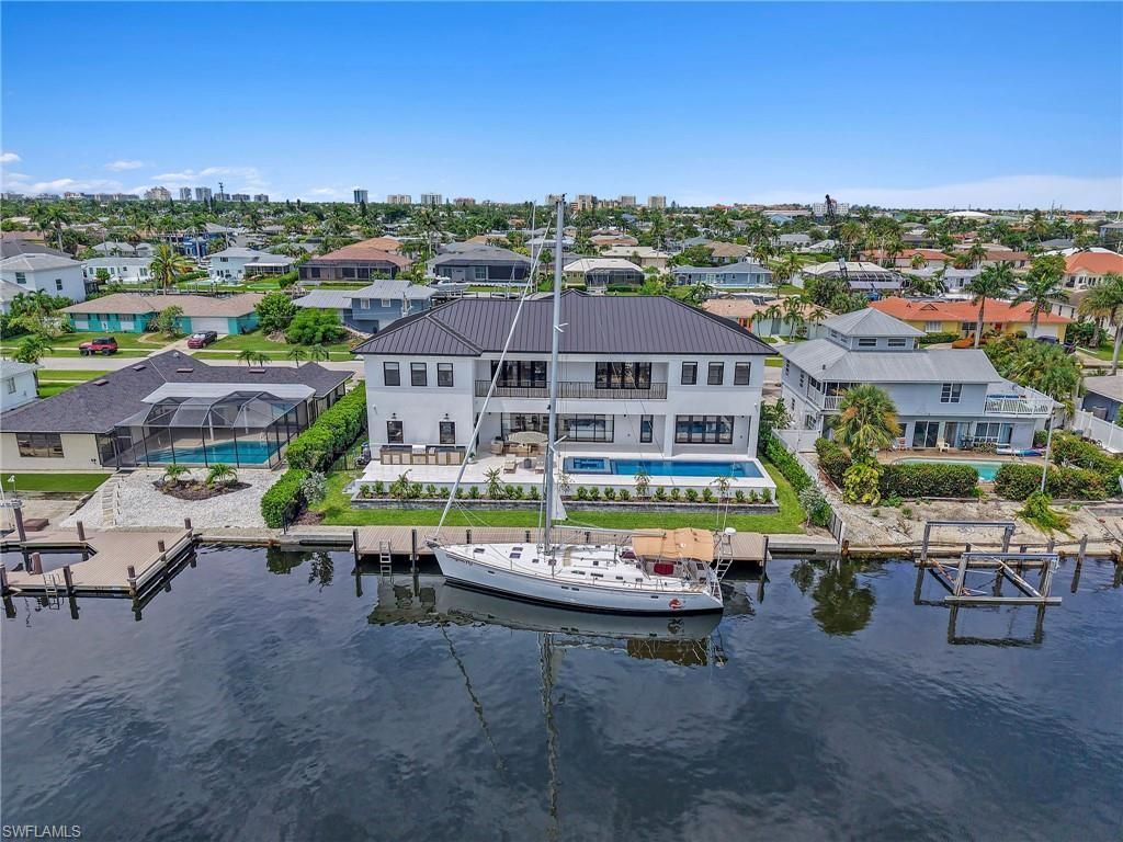 839 Chestnut Ct, Marco Island, FL 34145 Photo