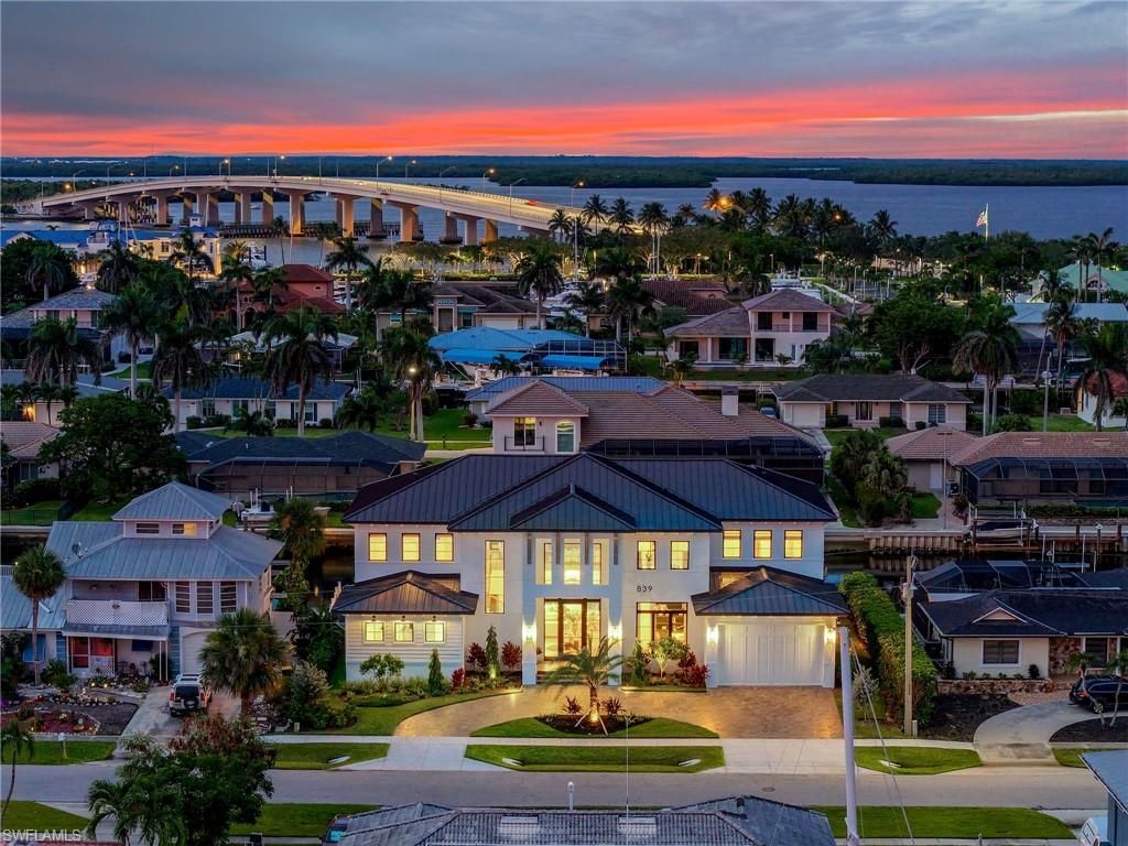 839 Chestnut Ct, Marco Island, FL 34145 Photo